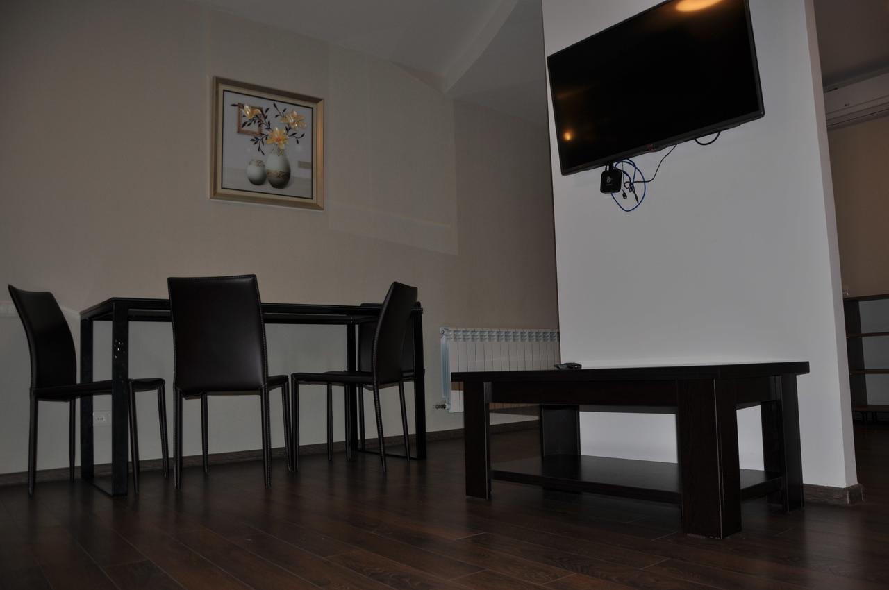 All Seasons Hotel On Freedom Square Tbilisi Luaran gambar