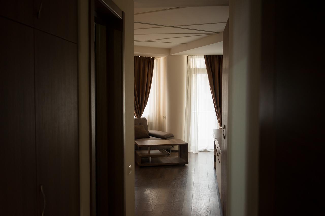 All Seasons Hotel On Freedom Square Tbilisi Luaran gambar